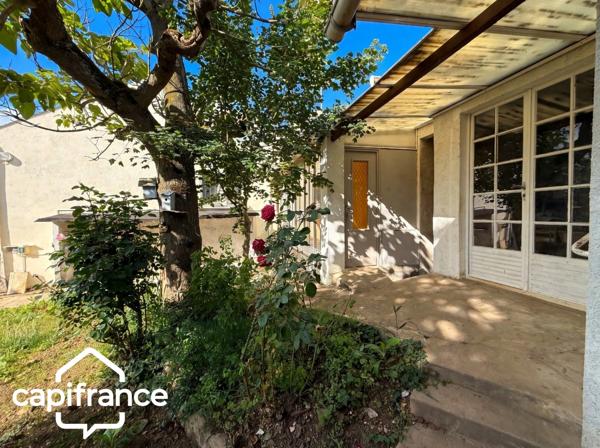 Thouars (79) Maison à rénover 68 m² – 2 chambres + bureau – jardin clos 305 m² – garage – cave
