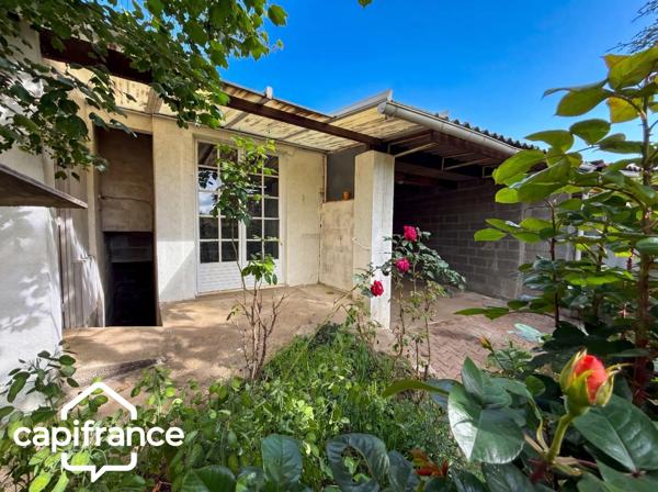 Thouars (79) Maison à rénover 68 m² – 2 chambres + bureau – jardin clos 305 m² – garage – cave