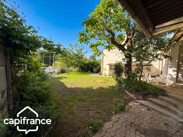 Thouars (79) Maison à rénover 68 m² – 2 chambres + bureau – jardin clos 305 m² – garage – cave