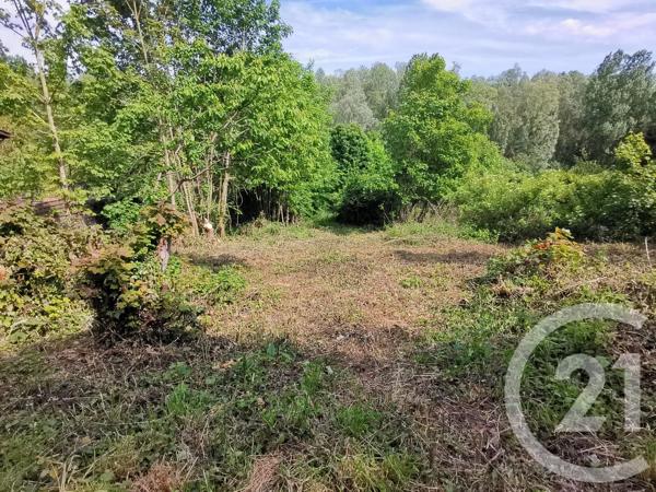 Terrain à vendre  824 m 2   VILLERS SUR LE ROULE  - 27