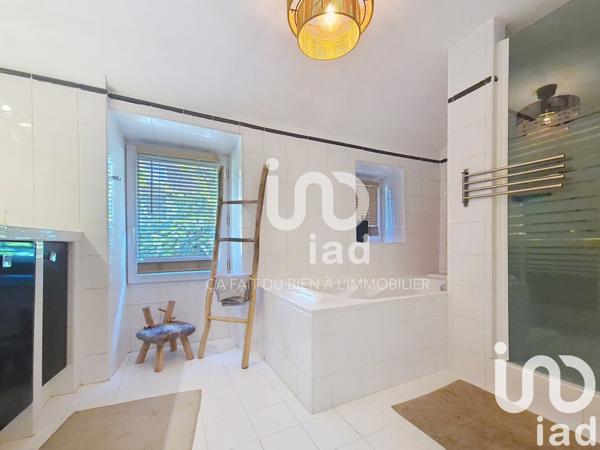 Immeuble à vendre 417 m² Mennecy