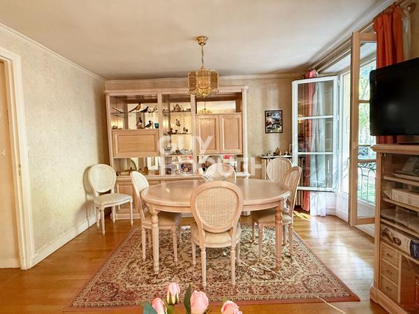 Appartement 3 pièces Vue sur le Château Quartier Notre-Dame