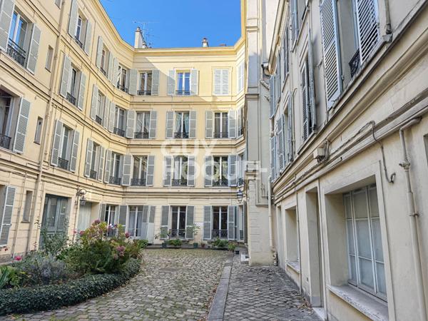Appartement 3 pièces Vue sur le Château Quartier Notre-Dame