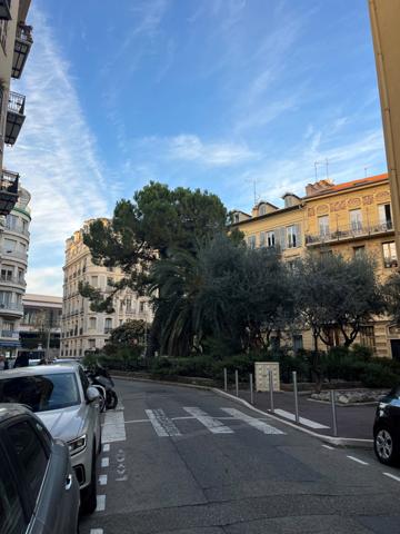 Nice (06000) T2 /T3 38m LIBERATION