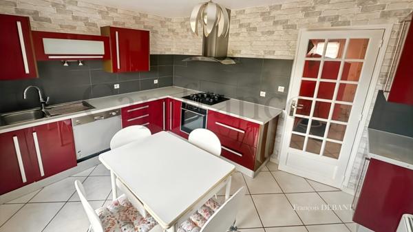 Maison à vendre 7 pièces proche de PONTFAVERGER MORONVILLIERS (51)