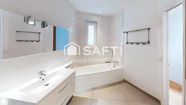 Maison + annexe habitable, fort potentiel