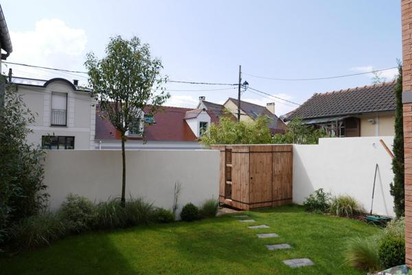 Maison neuve en plein cœur de ville de Bougival