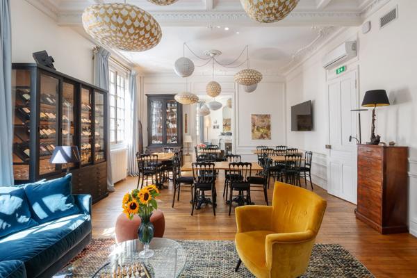 Vente Hôtel particulier Paris 16 15 Pièces 402.98 m²