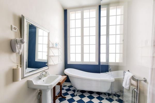Vente Hôtel particulier Paris 16 15 Pièces 402.98 m²