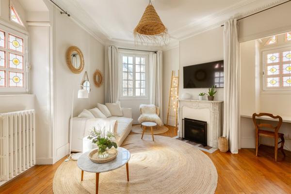 Vente Hôtel particulier Paris 16 15 Pièces 402.98 m²