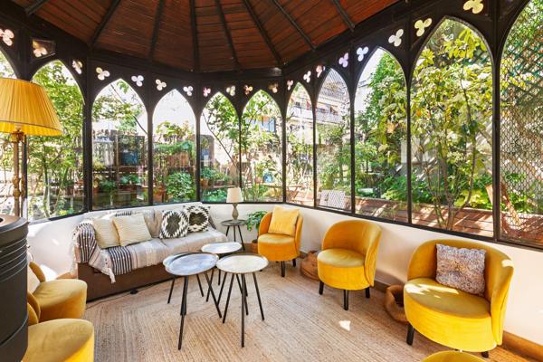 Vente Hôtel particulier Paris 16 15 Pièces 402.98 m²