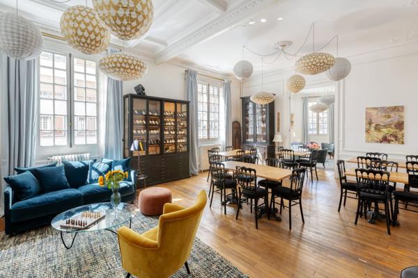 Vente Hôtel particulier Paris 16 15 Pièces 402.98 m²