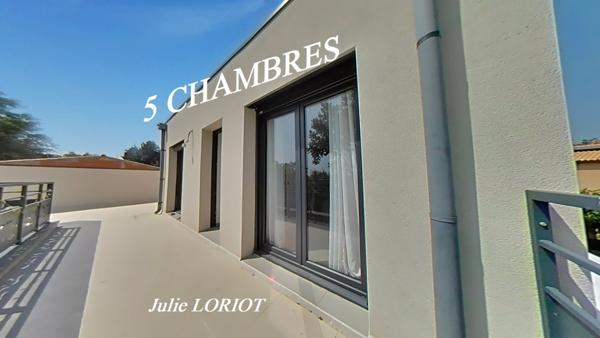 VILLA CONTEMPORAIRE 5 CHAMBRES