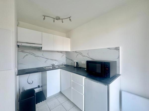 Studio meublé refait à neuf