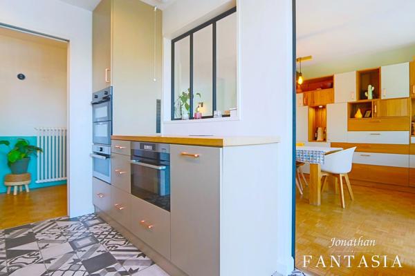 LA MAXE – Maison familiale de 230 m² au sol avec piscine chauffée et généreux espaces extérieurs