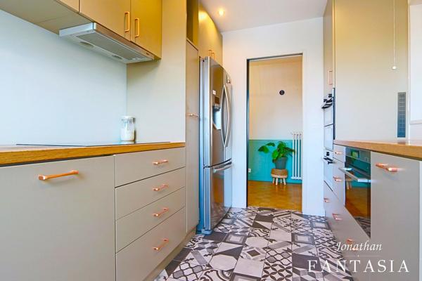 LA MAXE – Maison familiale de 230 m² au sol avec piscine chauffée et généreux espaces extérieurs