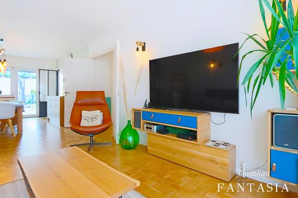 LA MAXE – Maison familiale de 230 m² au sol avec piscine chauffée et généreux espaces extérieurs