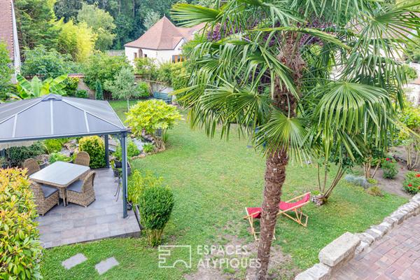 Un ancien presbytère réinventé, entre pierre et lumière, dans un village préservé du Vexin