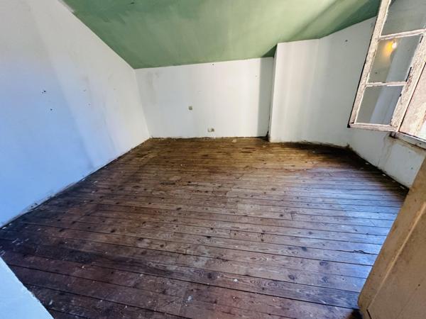 Maison 5 pièces - 95 m²