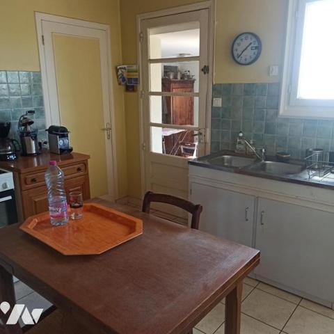 BARBATRE, PROCHE CENTRE, 