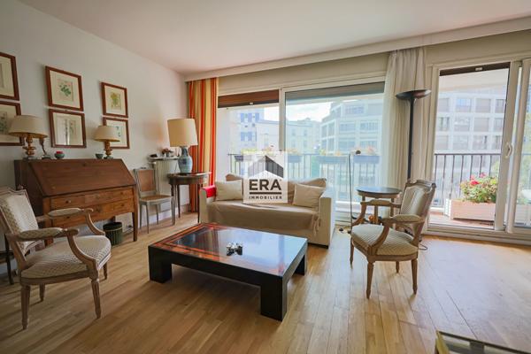 Appartement Paris 4 pièce(s) 90 m2