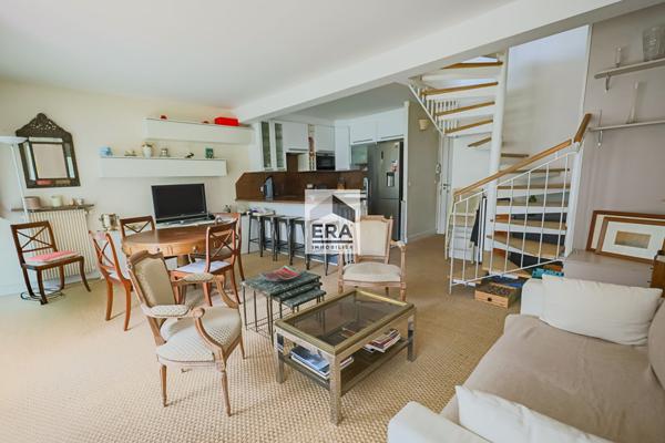 Appartement Paris 4 pièce(s) 90 m2