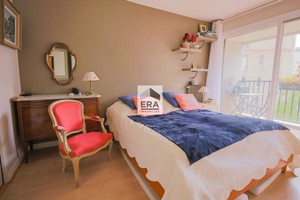 Appartement Paris 4 pièce(s) 90 m2