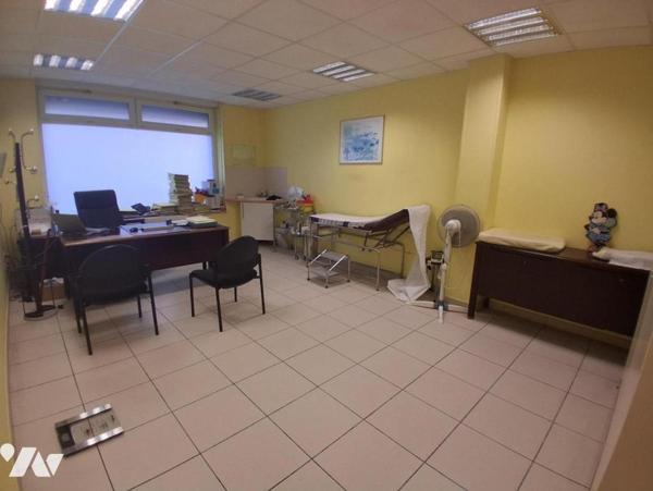 Saint-Quentin - immeuble à usage de bureaux