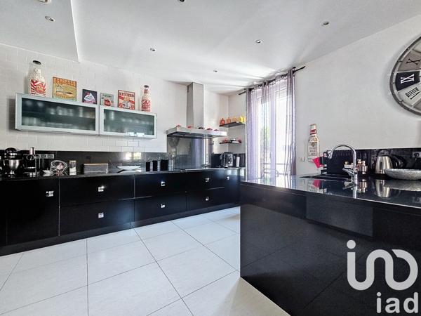 Maison à vendre 7 pièces 170 m² Joinville-le-Pont