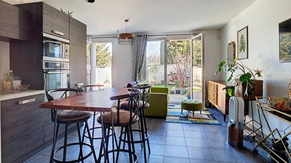 Maison T5 82 m2 Jardin et piscine