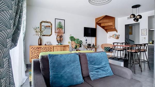 Maison T5 82 m2 Jardin et piscine