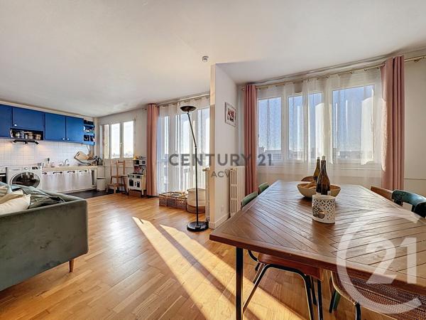 Appartement F5 à vendre  5 pièces - 82,89 m2 MAISONS ALFORT - 94