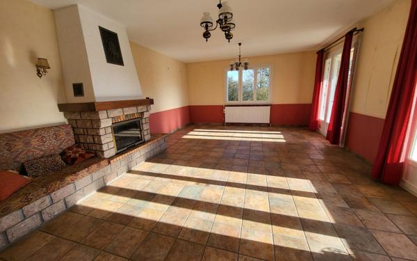 Maison à vendre    5 pièces •  Colondannes