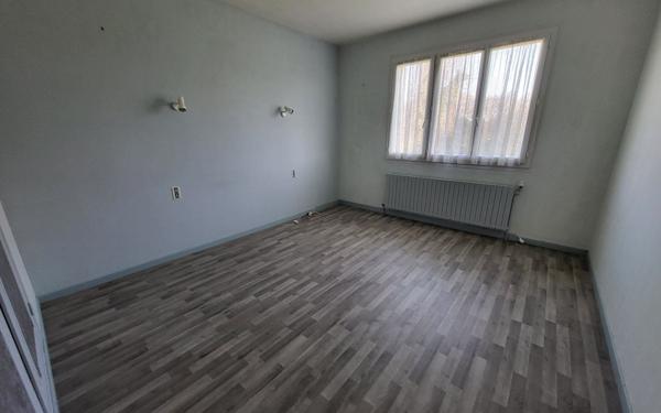 Maison à vendre    5 pièces •  Colondannes