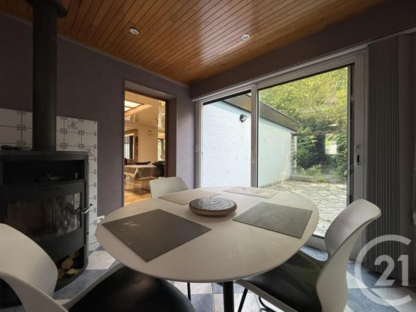 Maison à vendre  4 pièces - 141,10 m 2   VILLENEUVE D ASCQ  - 59