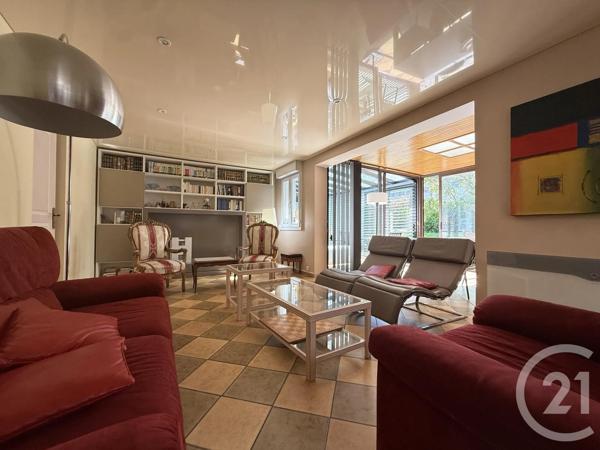 Maison à vendre  4 pièces - 141,10 m 2   VILLENEUVE D ASCQ  - 59