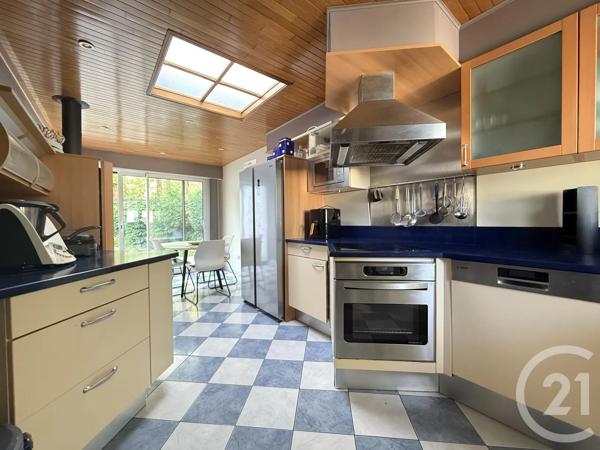Maison à vendre  4 pièces - 141,10 m 2   VILLENEUVE D ASCQ  - 59