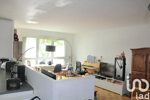 Appartement 4 pièces de 80 m² à Le Kremlin-Bicêtre (94270)