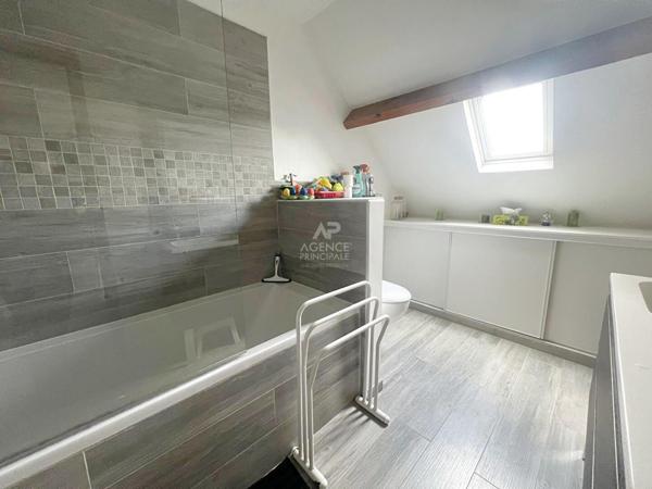 Maison HOUILLES PIERRATS 6 pièces 126 m² €679 000 ** - Référence 938