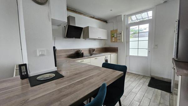 🏡 Maison rénovée – 3 chambres – Terrain clos – Aubigné Racan