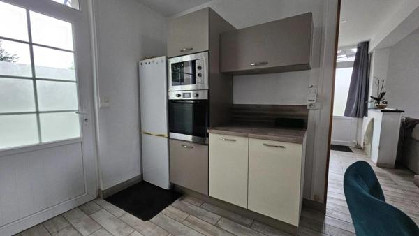 🏡 Maison rénovée – 3 chambres – Terrain clos – Aubigné Racan