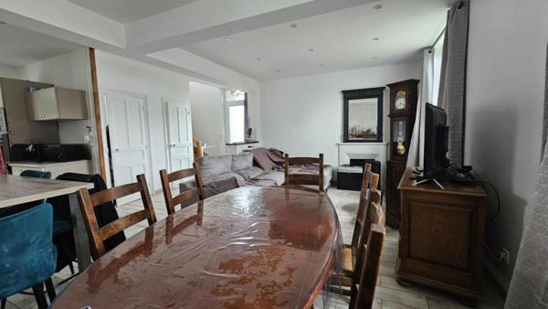 🏡 Maison rénovée – 3 chambres – Terrain clos – Aubigné Racan