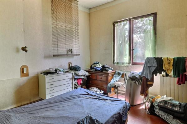 Aubagne (13400) Grande maison familiale à rénover