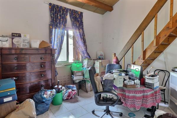 Aubagne (13400) Grande maison familiale à rénover