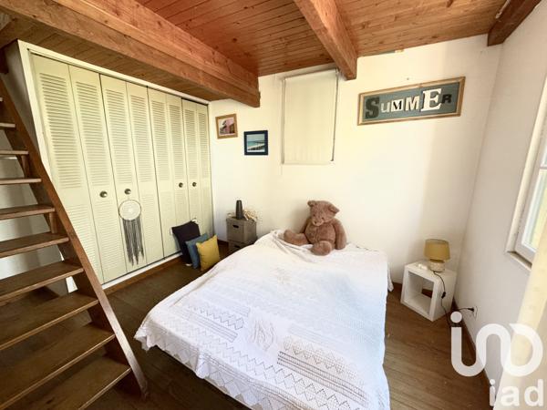 Maison à vendre 8 pièces 230 m² Sanary-sur-Mer