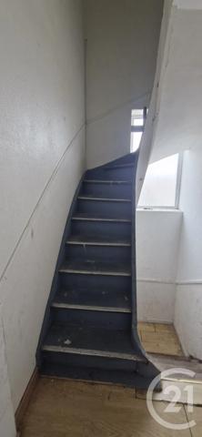 Immeuble à vendre  137 m 2   CALAIS  - 62