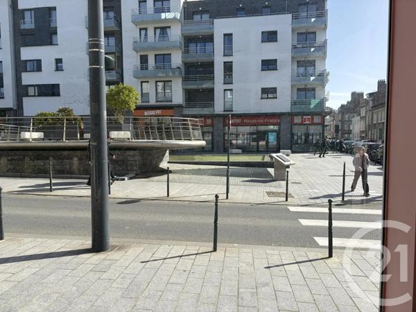 Immeuble à vendre  137 m 2   CALAIS  - 62
