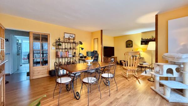 Appartement 3 pièces de 69m2 - CORBEIL-ESSONNES 91100