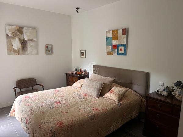 Maison Le Mesnil Le Roi 182 m2 1 395 000 € **  - Référence  4728