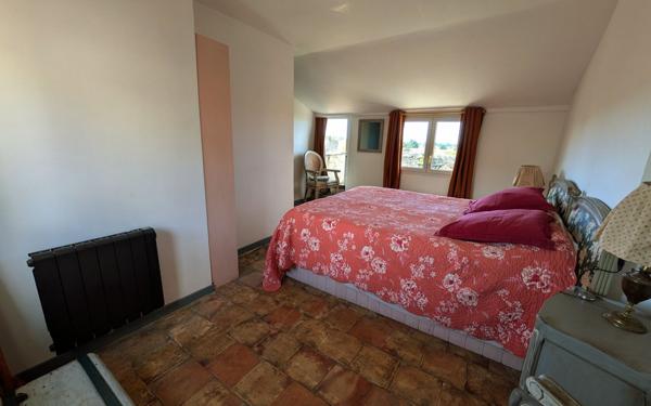 Maison à vendre    5 pièces • 74 m2 Aramon